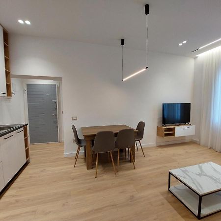 Luxury Apartments Blloku Tirana Exterior photo