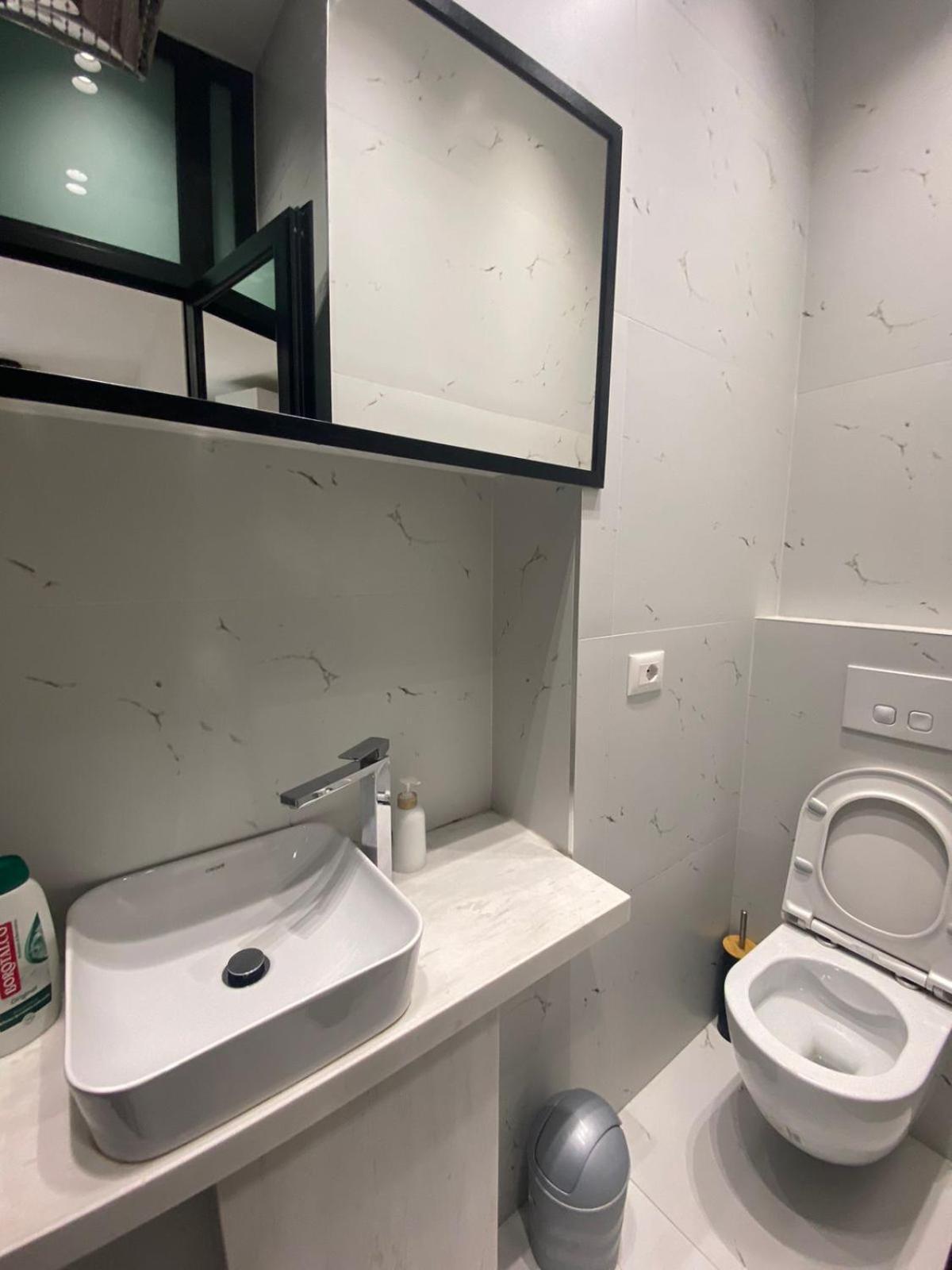 Luxury Apartments Blloku Tirana Exterior photo